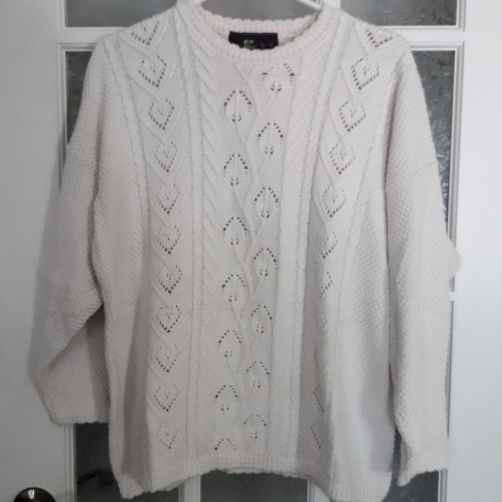 Vintage off White Knit Sweater
